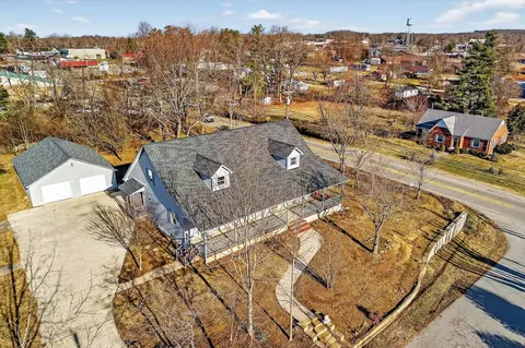 503 S Pine St, Monterey, TN 38574