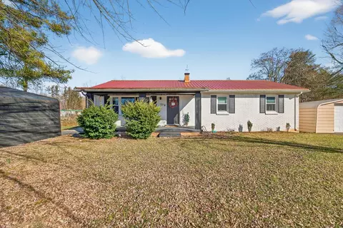 706 Industrial Dr, Monterey, TN 38574