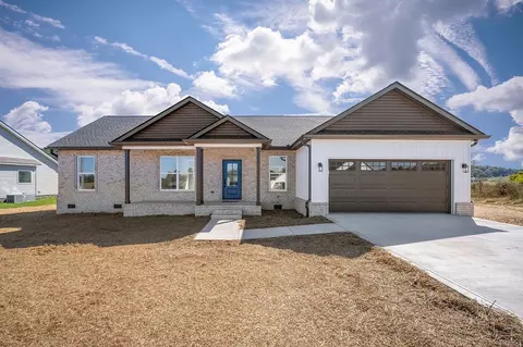 235 Dairy Barn, Sparta, TN 38583