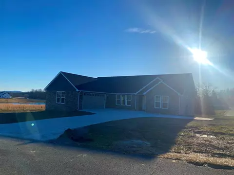 62 Whitson Lanne, Crossville, TN 38572