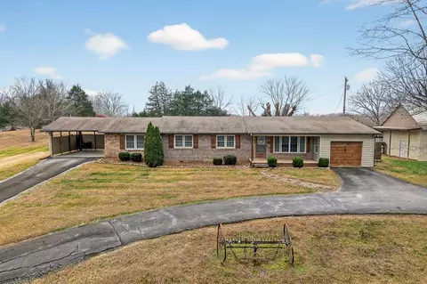 11640 Cookeville Boat Dock Rd, Baxter, TN 38544