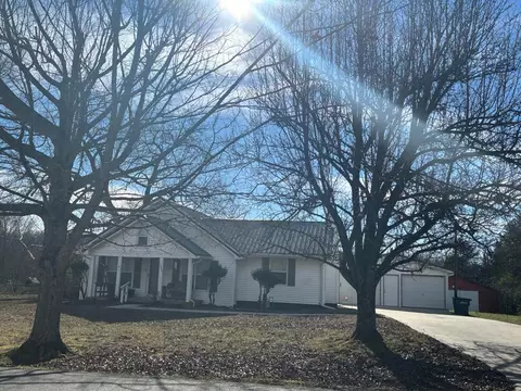 1040 Buffalo Valley Rd, Cookeville, TN 38501