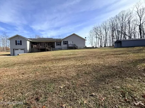 1926 Old Grimsley Rd, Grimsley, TN 38565 photo 3
