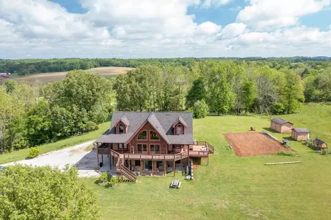 4232 Fanchers Mill Rd, Sparta, TN 38583