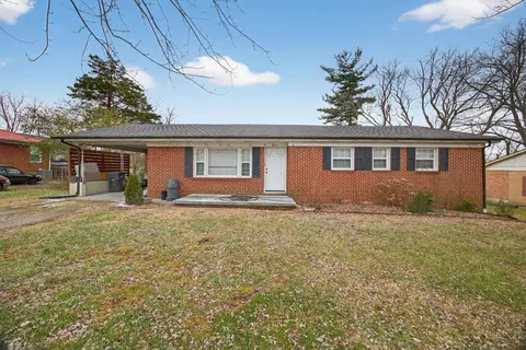 291 E 18th St, Cookeville, TN 38501