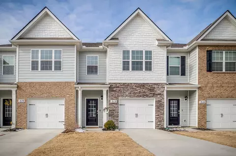 212 Dale Mires Ln, Baxter, TN 38544