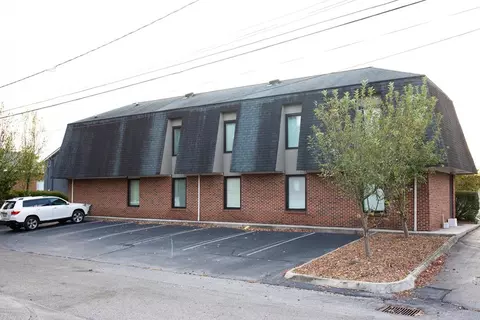 221 N Oak Ave, Cookeville, TN 38501