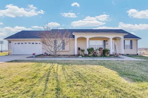 1986 Clemmons Rd, Cookeville, TN 38501