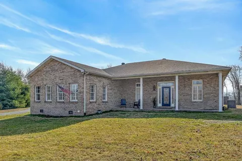 170 Hidden Cove Ln, Allons, TN 38541