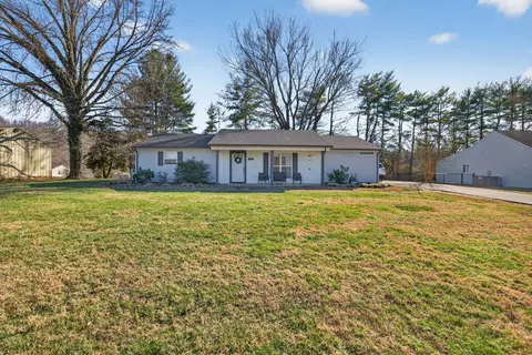3547 Shannon Village Rd, Cookeville, TN 38506