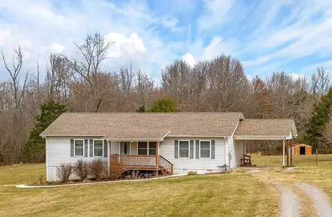 6140 Burgess Falls Rd, Sparta, TN 38583