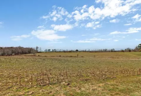 4 John Henry Smith Rd, Jamestown, TN 38556