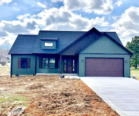3088 Bear Creek Rd, Cookeville, TN 38506