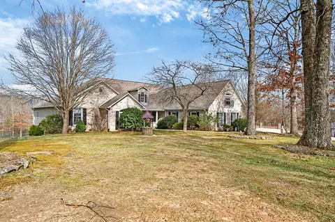 235 Sycamore Bnd, Monterey, TN 38574