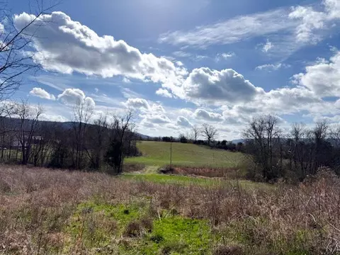 100 Bud Cantrell Rd, Morrison, TN 37357