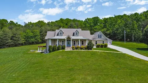 853 Obed River Rd, Crossville, TN 38555