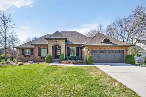 240 Forest Hill Dr, Crossville, TN 38558