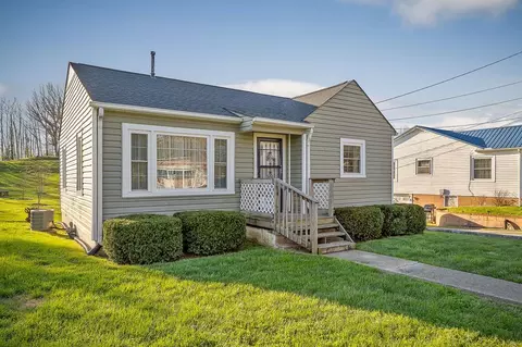 107 Saylors St, Sparta, TN 38583