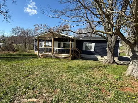 7299 Ida Rd, Albany, KY 42602