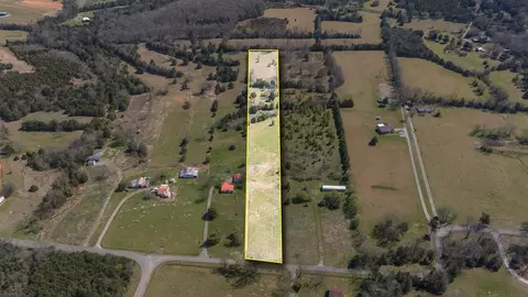 4360 River Ln, Milton, TN 37118