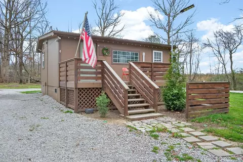 215 Chevy Rd, Tracy City, TN 37387