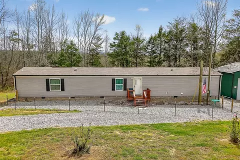 1237 Ridge Rd, Quebeck, TN 38579 photo 2
