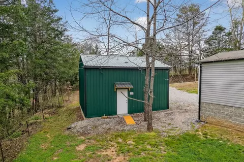 1237 Ridge Rd, Quebeck, TN 38579 photo 5