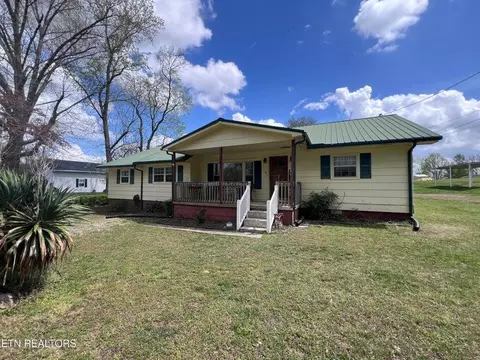 280 Harding Rd, Harriman, TN 37748