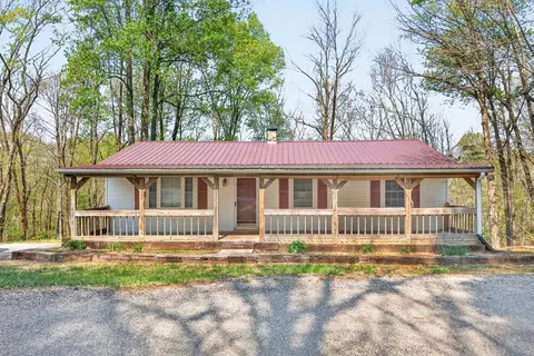 109 Mayfield Brown Dr, Celina, TN 38551