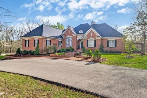 111 Charity Ln, Jamestown, TN 38556