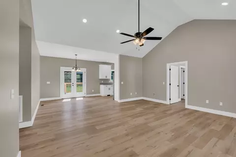 Living - 8352 Southfork, Baxter, TN 38544 photo 1 of 4
