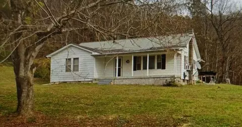 1246 Wolf Riv, Byrdstown, TN 38549