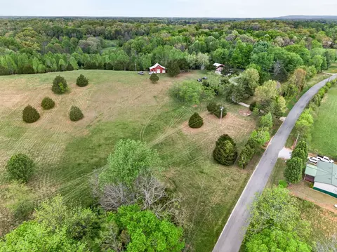 View/Area - 7400 Franks Ferry Rd, Walling, TN 38587 photo 3 of 5