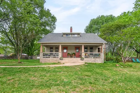 7400 Franks Ferry Rd, Walling, TN 38587