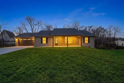 167 Sky View Meadow Dr, Crossville, TN 38555