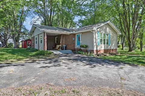 Undisclosed, Jamestown, TN 38556