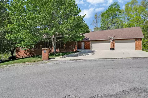 169 Catoosa Canyon Dr, Crossville, TN 38571