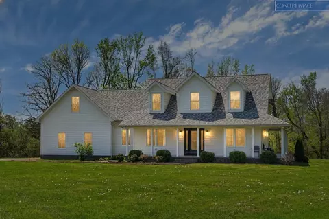302 Ligon Ln, Baxter, TN 38544