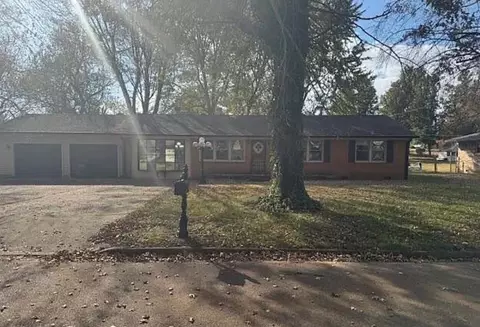 3305 Cottonwood Dr, Union City, TN 38261