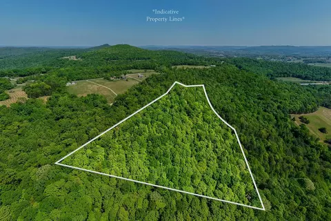 5809 Faix Rd, Byrdstown, TN 38549