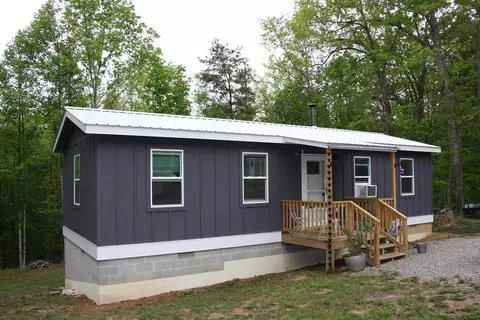 154 Copley Cemetery Rd, Jamestown, TN 38556