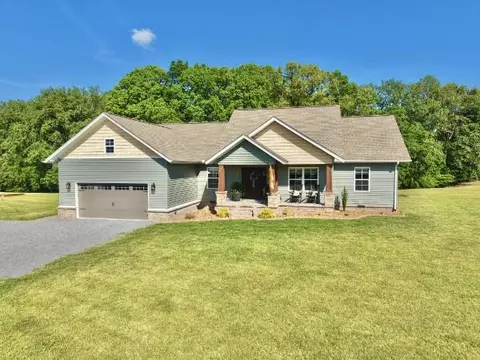 166 Coley Ct, Lafayette, TN 37083
