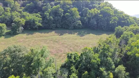 Undisclosed, Pleasant Shade, TN 37145