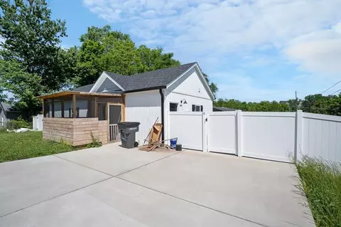 220 E 16th St, Cookeville, TN 38501