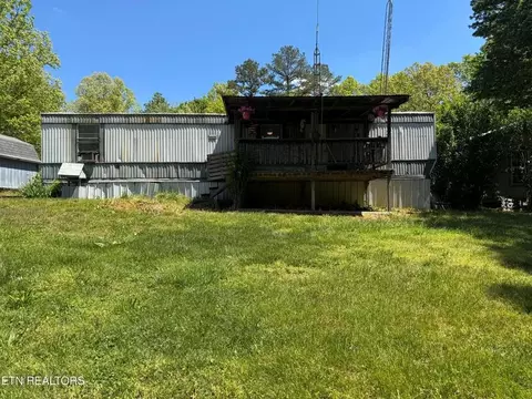 1022 Spring Hill Cir, Jamestown, TN 38556