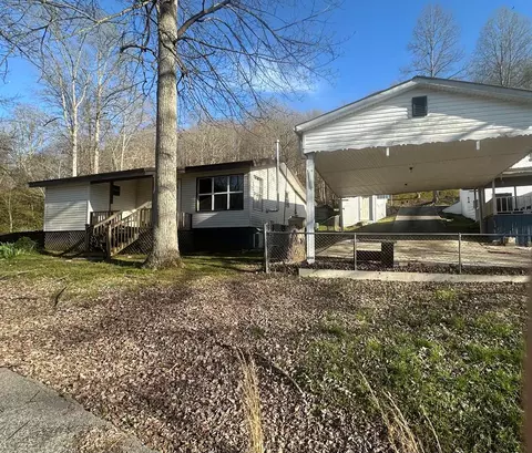 2999 Johnson Chapel Rd, Sparta, TN 38583