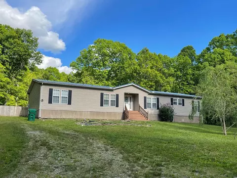 133 Thompson Rd, Crossville, TN 38571