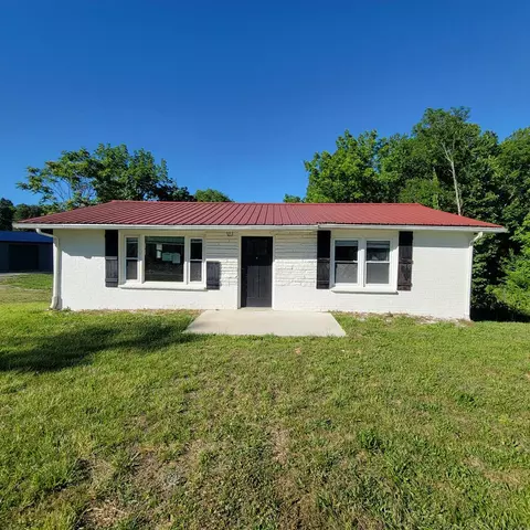 3361 Midway Rd, Smithville, TN 37166