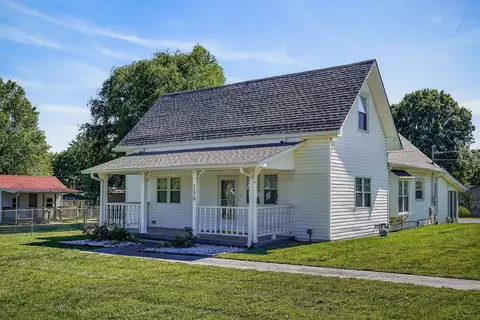 159 2nd Ave S, Cookeville, TN 38506