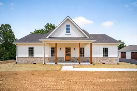 324 Cedar Ln, Allons, TN 38541